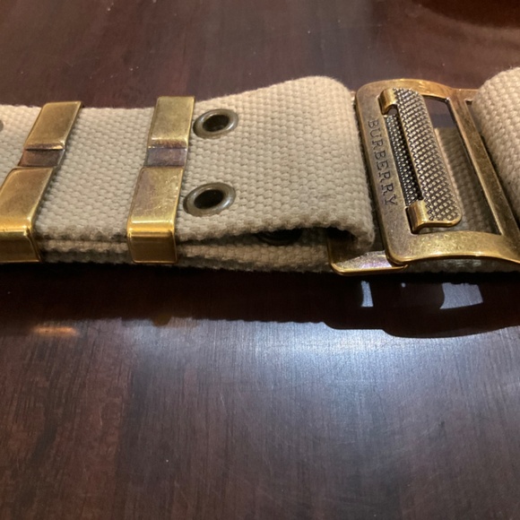 Burberry  Beige Canvas Eyelet Belt 30”/75cm - Picture 11 of 15